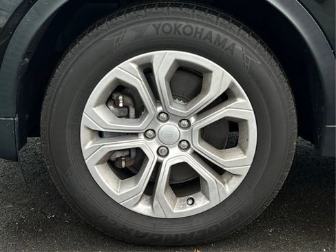 Used 2022 Land Rover Discovery Sport S AWD/4WD image 31