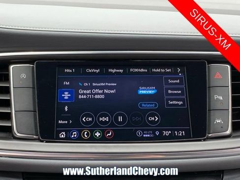 Used 2024 Buick Enclave Essence FWD image 29