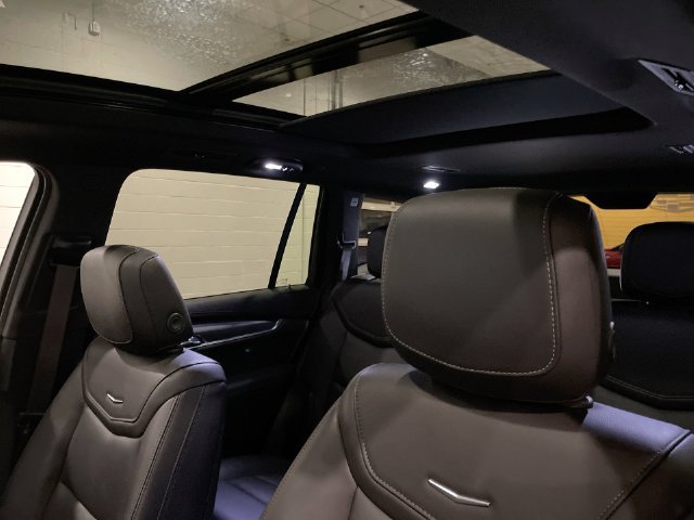 Certified 2024 Cadillac XT6 Luxury AWD/4WD image 13