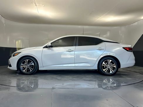 Used 2022 Nissan Sentra SV w/ Trunk Package FWD image 6