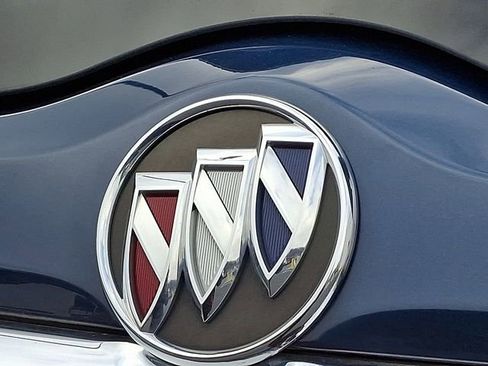 Used 2023 Buick Enclave Essence w/ Experience Buick Package image 32