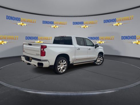 New 2026 Chevrolet Silverado 1500 High Country AWD/4WD image 11