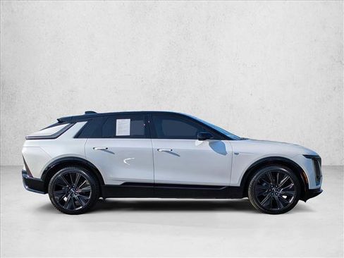 Used 2025 Cadillac Lyriq Sport w/ LPO, Floor Liner Package image 4