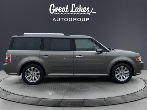 Used 2012 Ford Flex SEL w/ Equipment Group Order Code image 6
