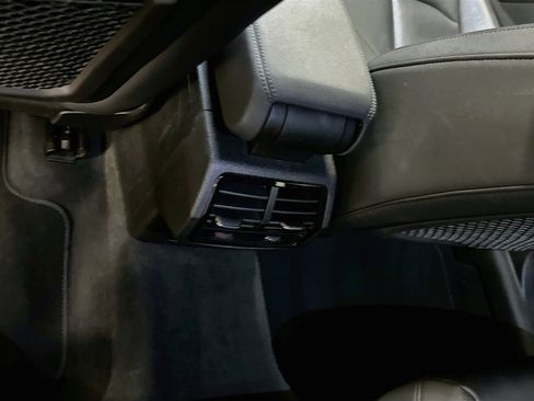 Used 2025 Audi Q3 2.0T Premium AWD/4WD image 28