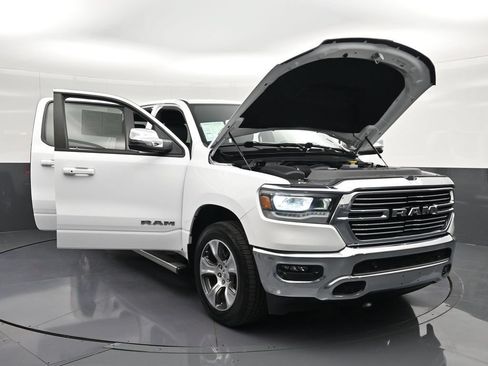 Used 2023 RAM 1500 Laramie AWD/4WD image 33