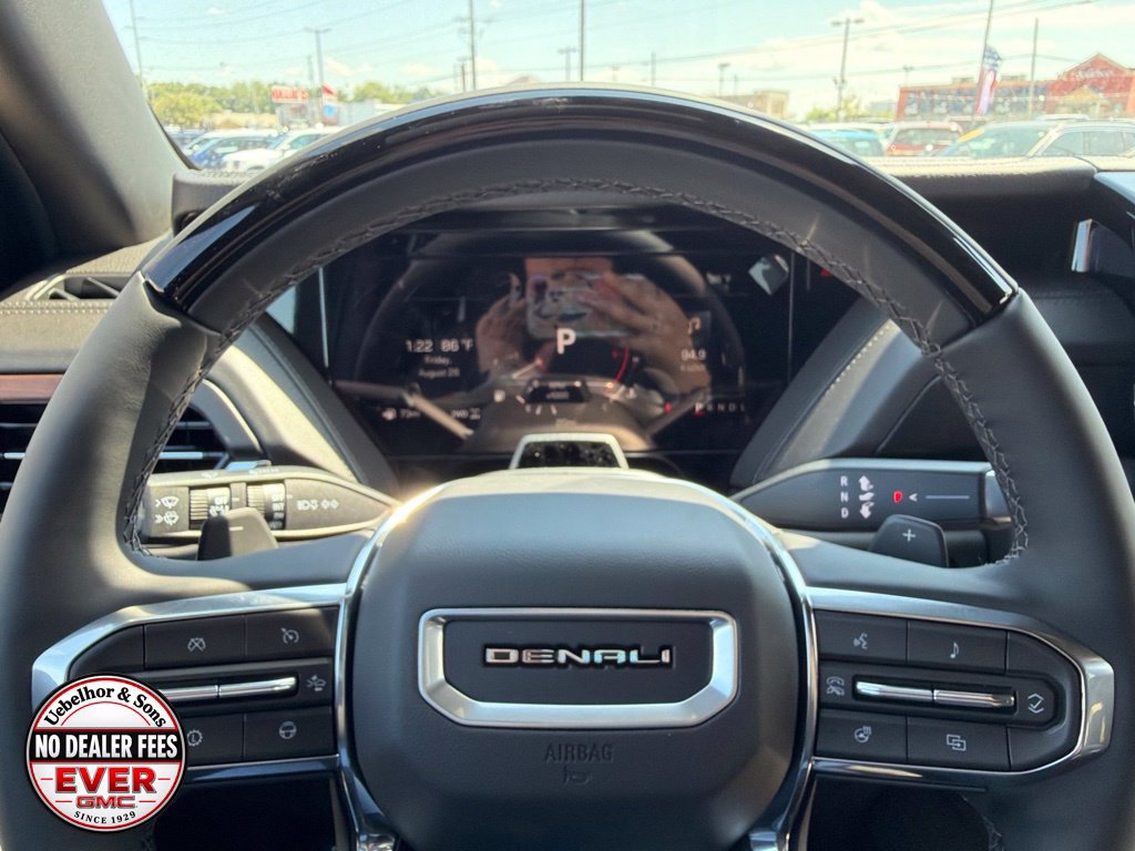New 2026 GMC Yukon Denali w/ Denali Reserve Package AWD/4WD image 31