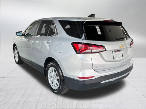 Used 2022 Chevrolet Equinox LT AWD/4WD image 6