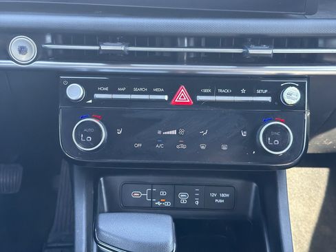 Certified 2025 Hyundai Santa Cruz SEL AWD/4WD image 18