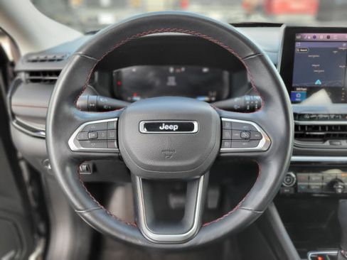 Used 2022 Jeep Compass Trailhawk w/ Trailhawk Elite Group image 27