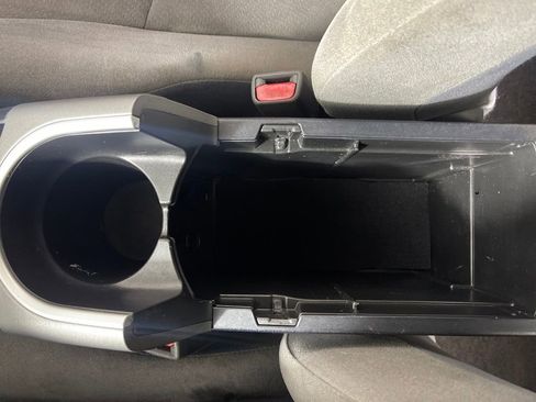 Used 2015 Toyota Prius Four image 23