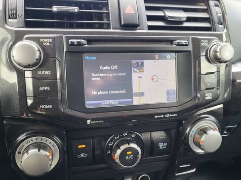 Used 2019 Toyota 4Runner TRD Off-Road Premium AWD/4WD image 16