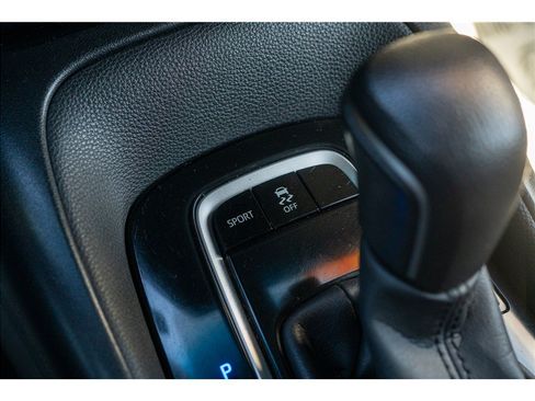 Used 2021 Toyota Corolla SE w/ Carpet Mat Package (TMS) FWD image 8