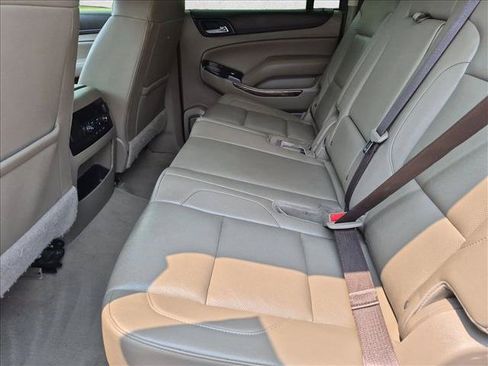Used 2019 GMC Yukon XL SLT w/ Open Road Package AWD/4WD image 21