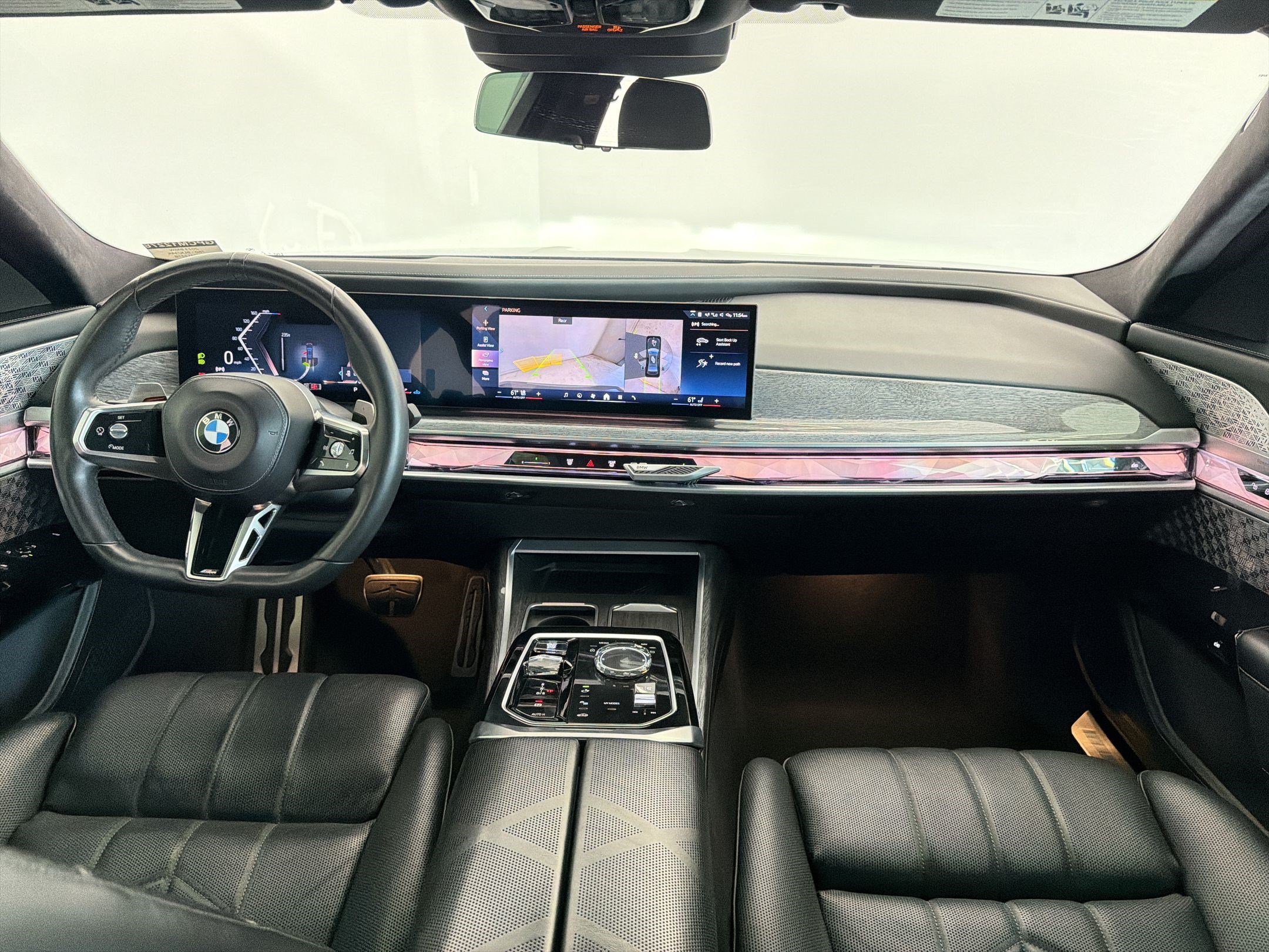 Used 2023 BMW 760i xDrive w/ Executive Package AWD/4WD image 17
