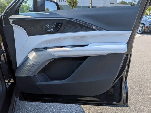 Used 2024 Cadillac Lyriq Sport RWD image 35