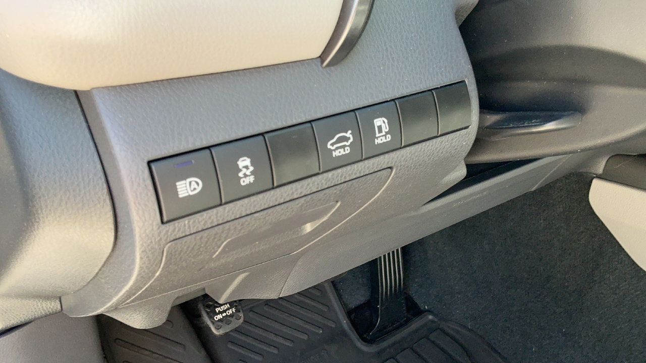 Used 2024 Toyota Camry LE FWD image 23