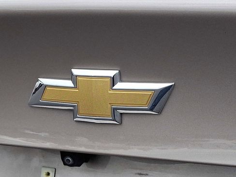 Used 2023 Chevrolet Malibu LT image 30