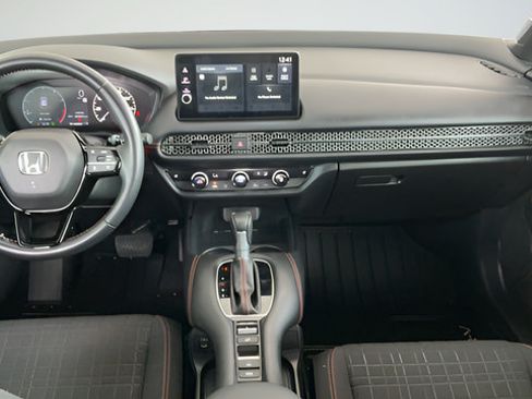 Used 2026 Honda HR-V Sport image 9