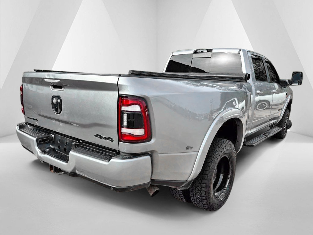Used 2024 RAM 3500 Limited w/ Night Edition AWD/4WD image 7