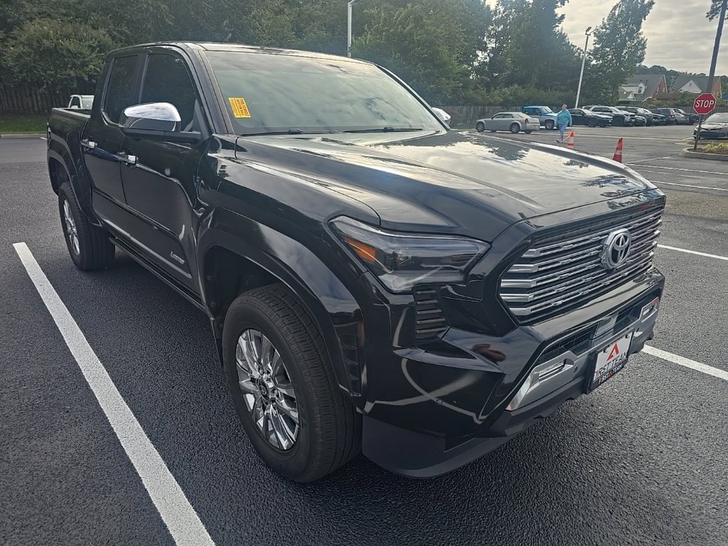 Used 2024 Toyota Tacoma Limited w/ Limited Package (LT) AWD/4WD image 3