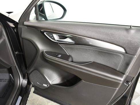 Used 2024 Buick Envision Preferred image 39