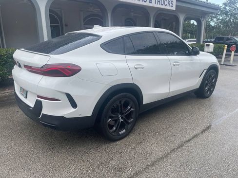 Used 2023 BMW X6 xDrive40i w/ Premium Package AWD/4WD image 3