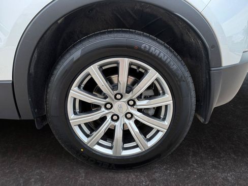 Used 2022 Cadillac XT4 Premium Luxury w/ Enhanced Visibility Package AWD/4WD image 29