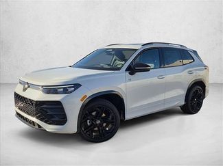 New 2026 Volkswagen Tiguan SE R-Line video 1