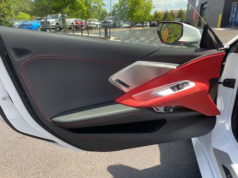 Used 2020 Chevrolet Corvette Stingray Preferred Cpe w/ 2LT Preferred Equipment Group image 13