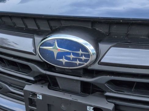 Used 2025 Subaru Outback Limited AWD/4WD image 12