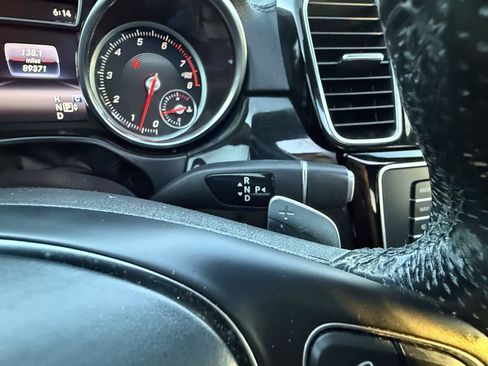 Used 2019 Mercedes-Benz GLS 450 4MATIC image 25