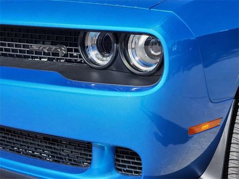 Used 2023 Dodge Challenger SRT Hellcat w/ Driver Convenience Group image 8