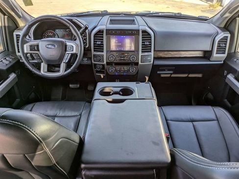 Used 2020 Ford F150 Lariat image 13