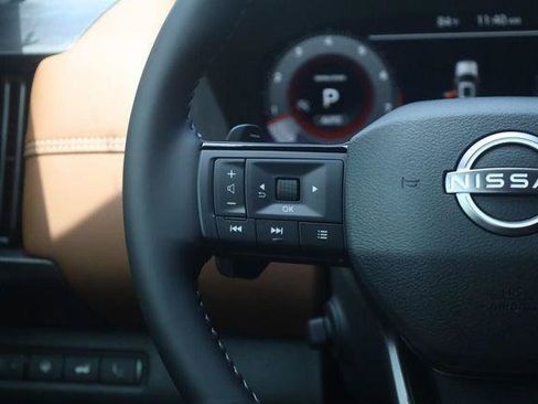 New 2026 Nissan Pathfinder Platinum AWD/4WD image 10