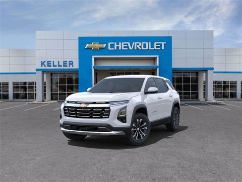 Used 2025 Chevrolet Equinox LT w/ Safety and Technology Package image 8