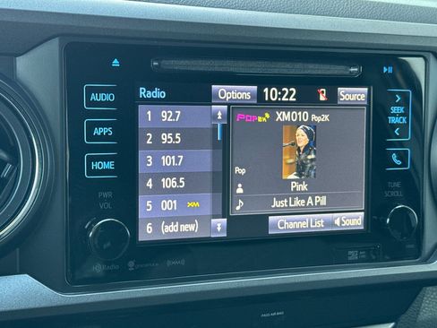 Used 2019 Toyota Tacoma TRD Off-Road image 23