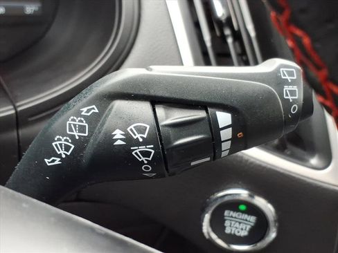 Used 2024 Ford Edge ST-Line image 24