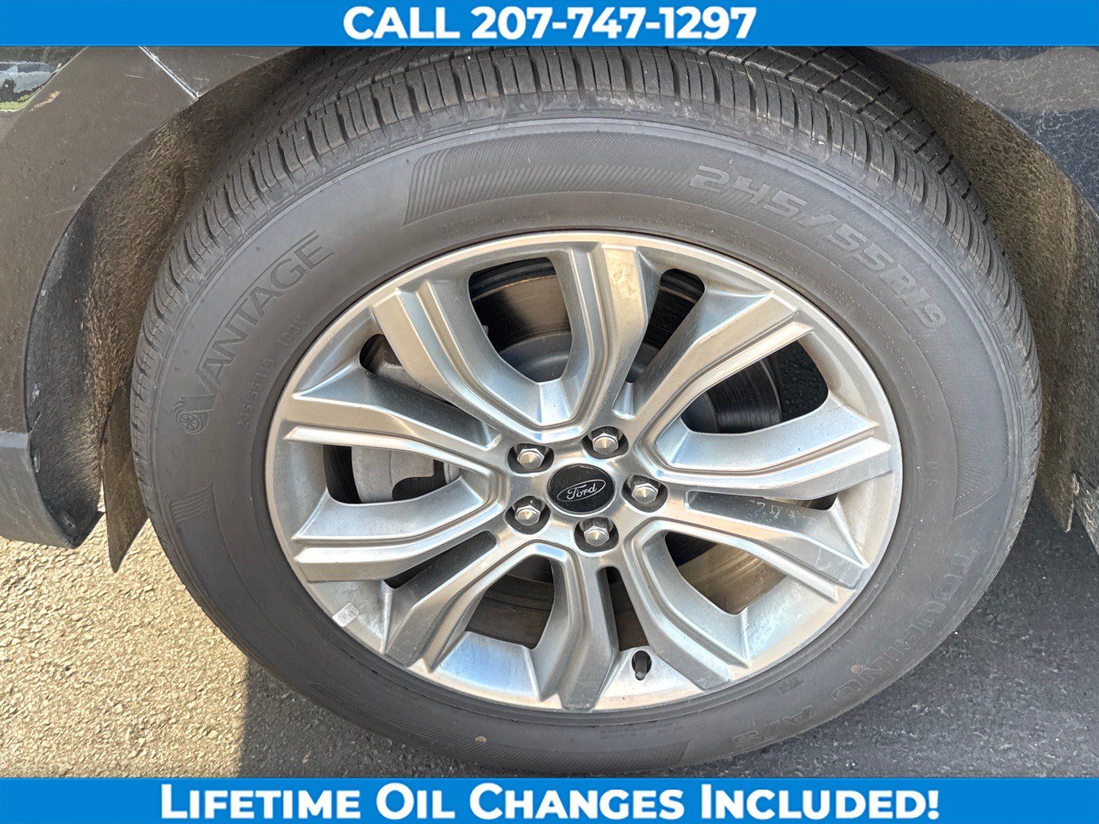 Used 2024 Ford Edge Titanium AWD/4WD image 8