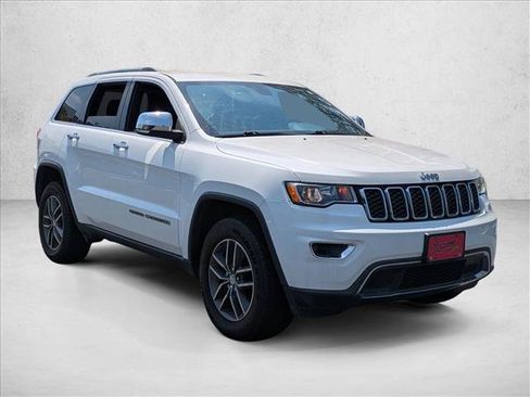 Used 2018 Jeep Grand Cherokee Limited AWD/4WD image 3