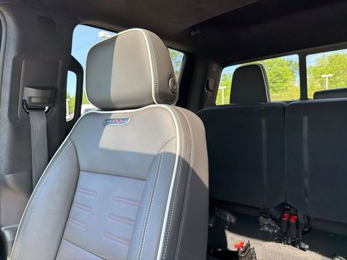 Used 2025 GMC Sierra 1500 AT4X AWD/4WD image 11