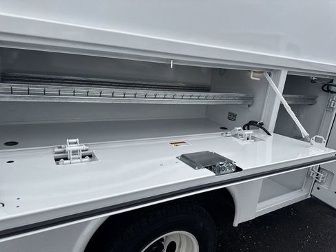 New 2025 Ford E-350 and Econoline 350 Super Duty w/ Power Equipment Group image 27