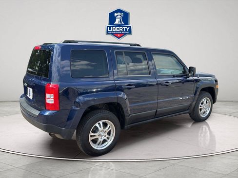 Used 2014 Jeep Patriot Sport w/ Power Value Group AWD/4WD image 11