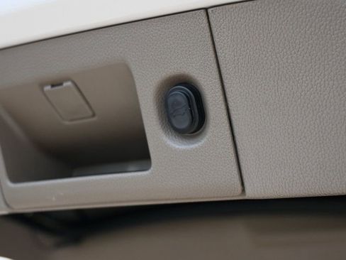 Used 2017 Chevrolet Tahoe Premier image 20