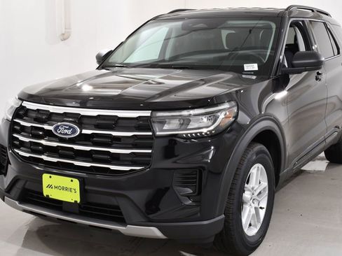 New 2026 Ford Explorer Active AWD/4WD image 2