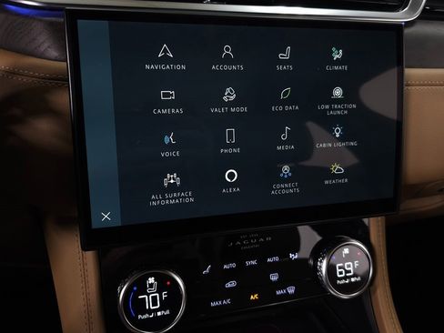 Used 2022 Jaguar F-PACE S image 26