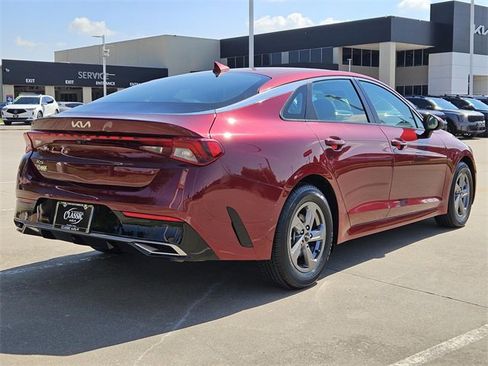 Used 2022 Kia K5 LXS image 5