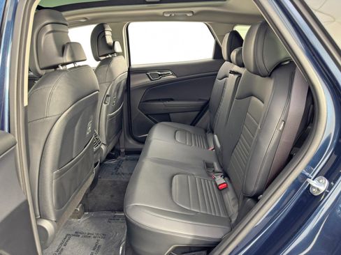 Used 2024 Kia Sportage SX Prestige image 37