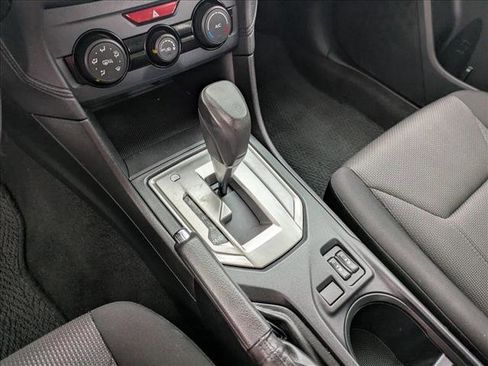 Used 2018 Subaru Impreza 2.0i Premium image 12