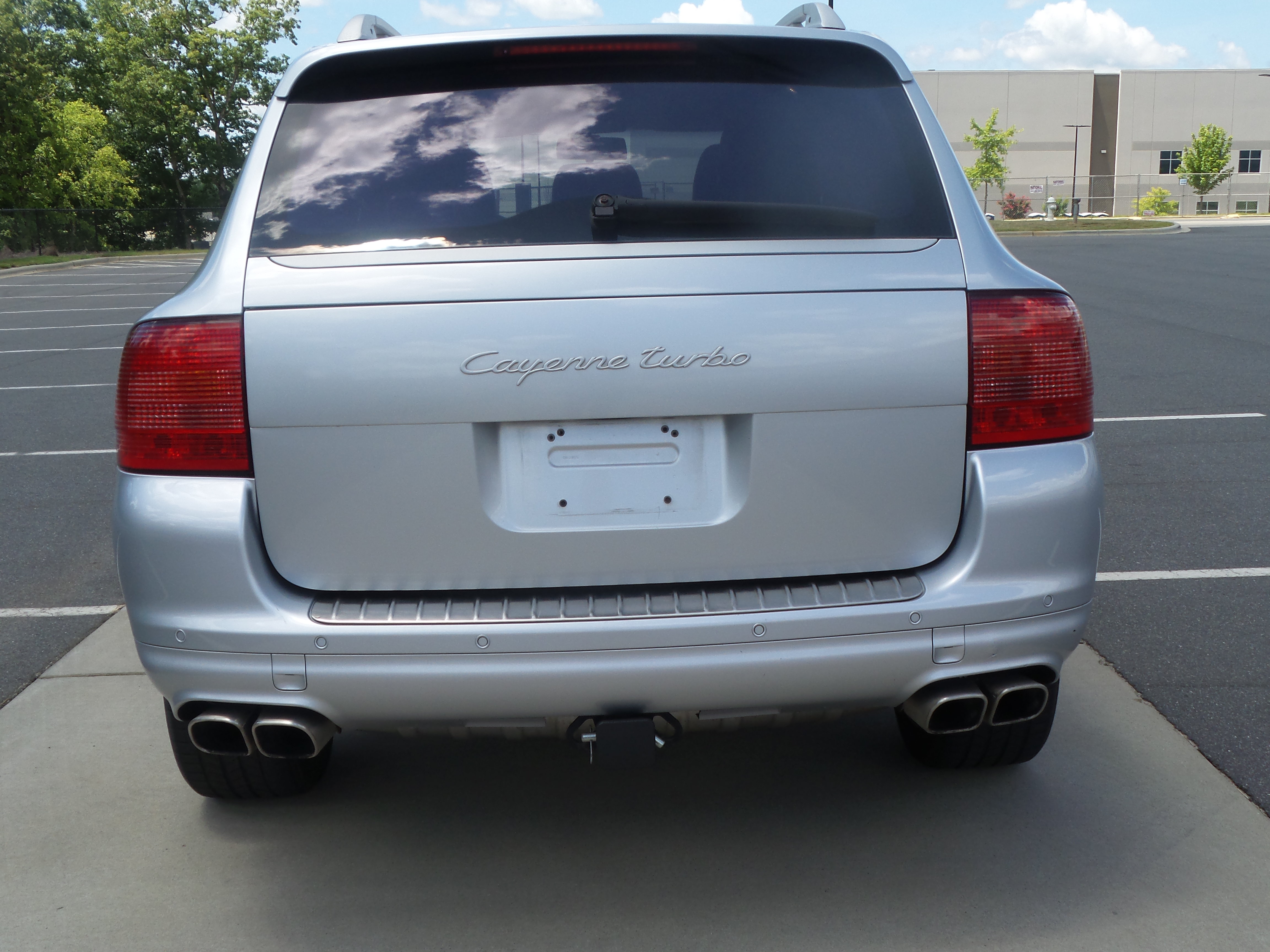 Used 2004 Porsche Cayenne Turbo AWD/4WD image 56